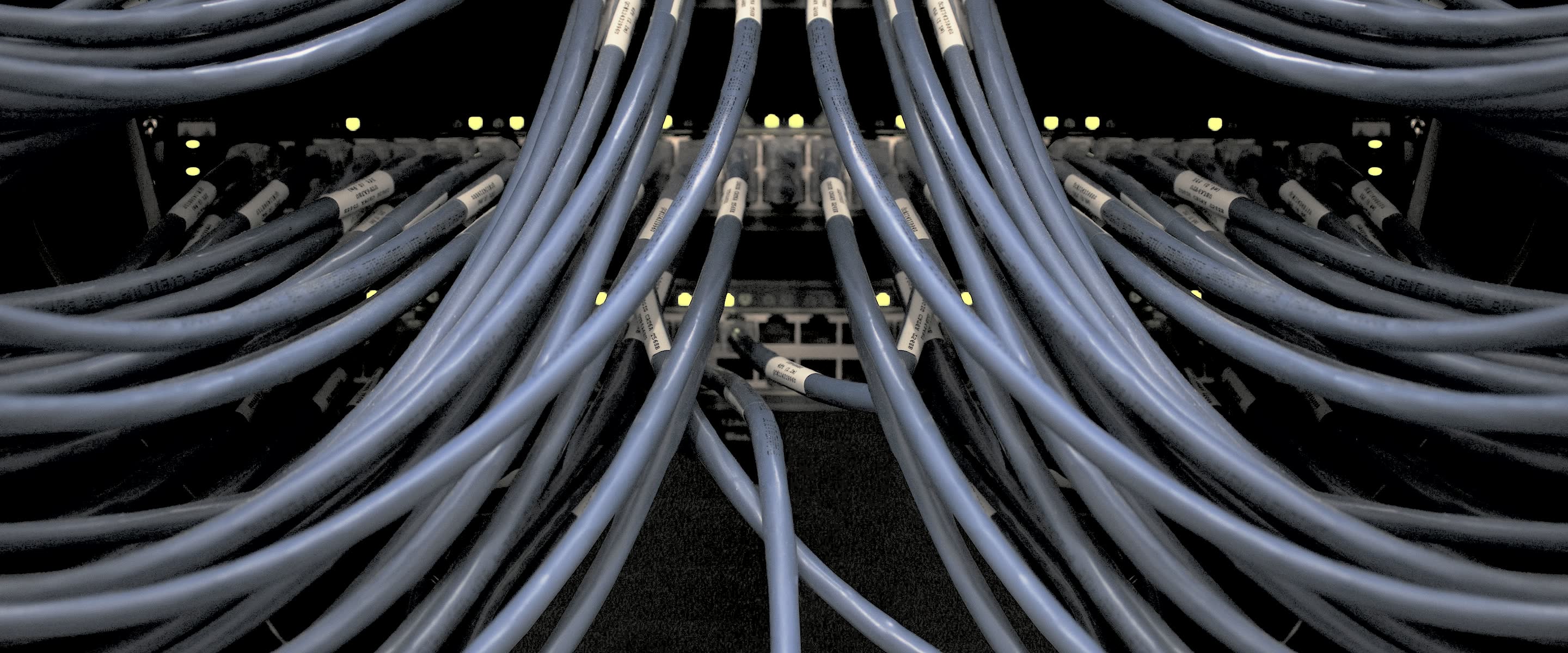 Structured cabling across a patch field